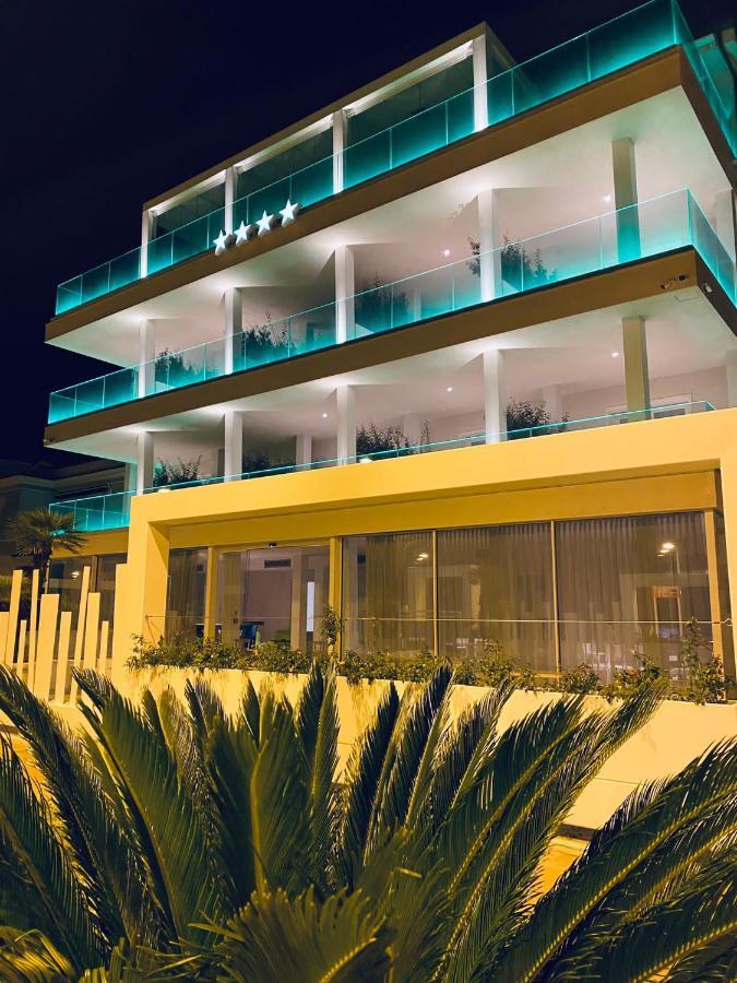 Europa Hotel Васто Экстерьер фото