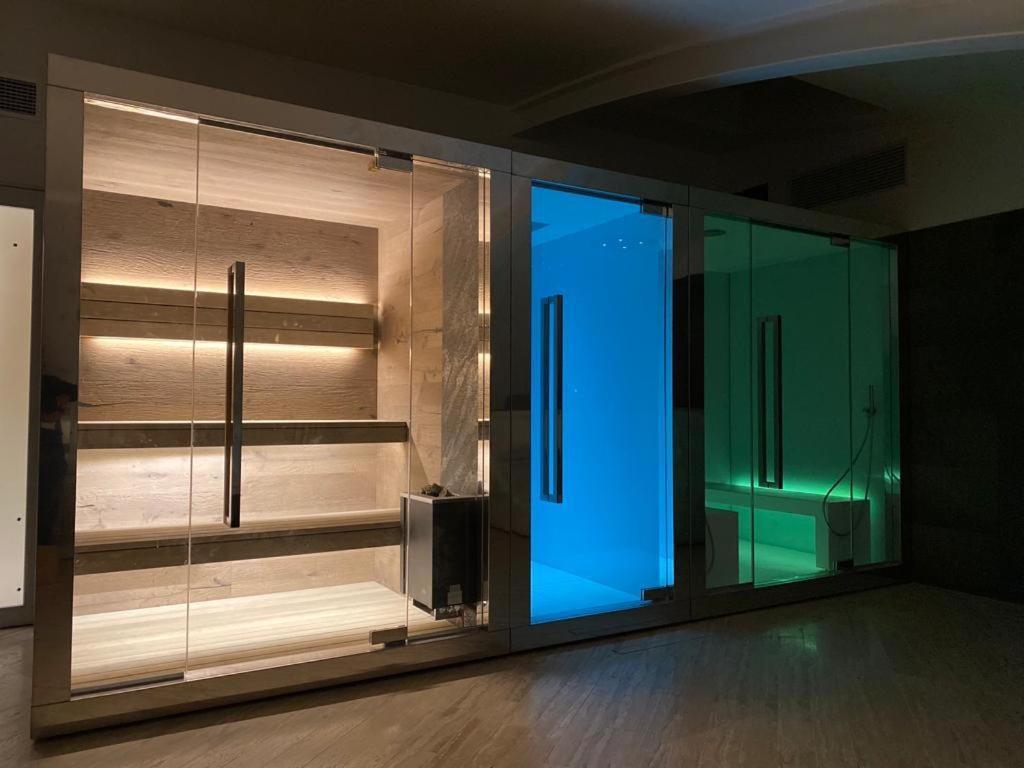 Europa Hotel Васто Экстерьер фото