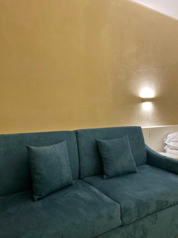Europa Hotel Васто Экстерьер фото