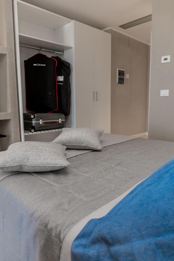 Europa Hotel Васто Экстерьер фото